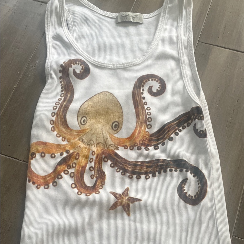 Free People Ragabond White Tank Top with Octopus Design - Picture 4 of 7